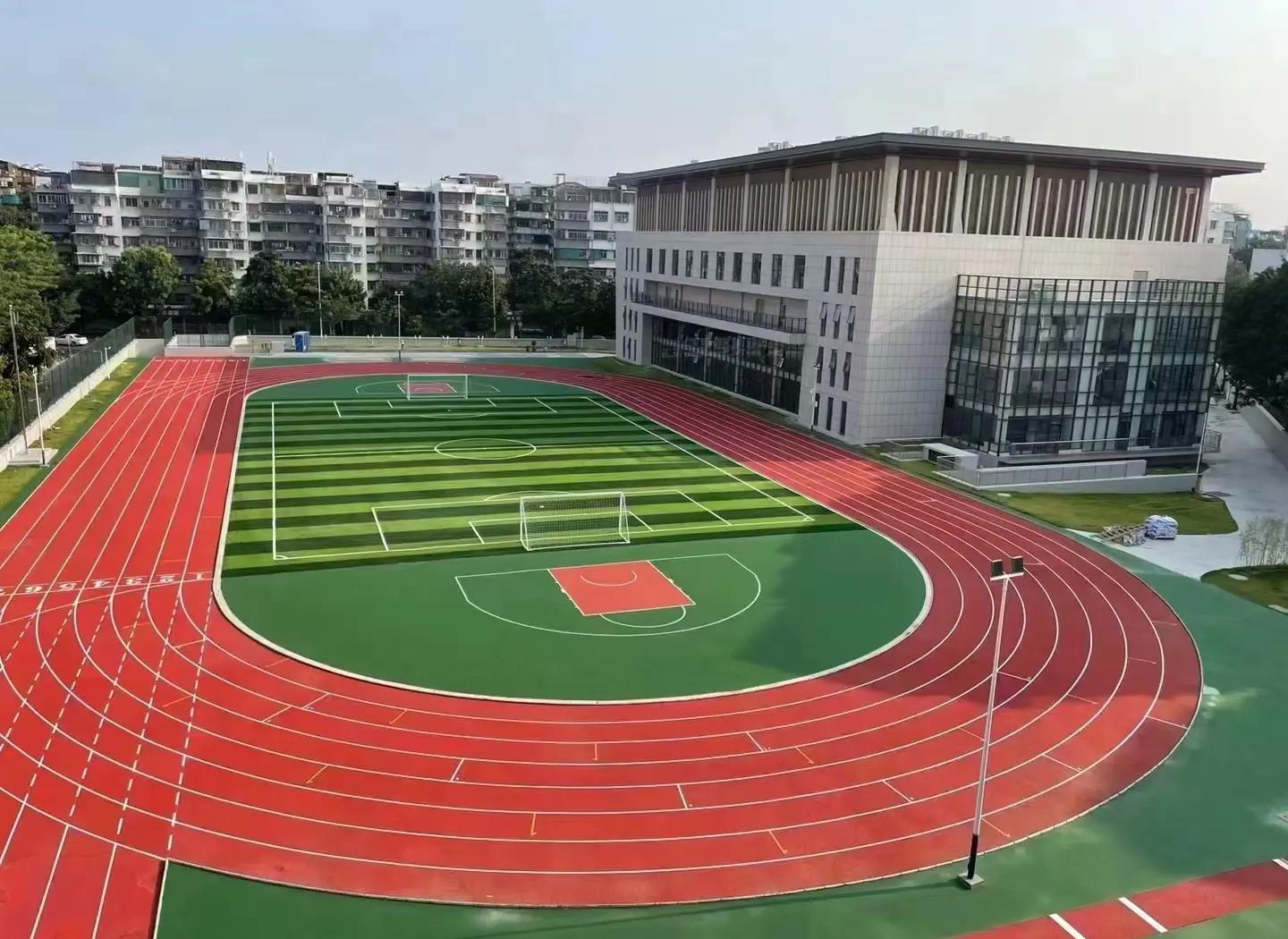 包头市人造草坪塑胶篮球场 - 方案